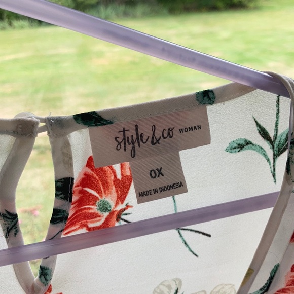 Top/ Tunic - Picture 3 of 4